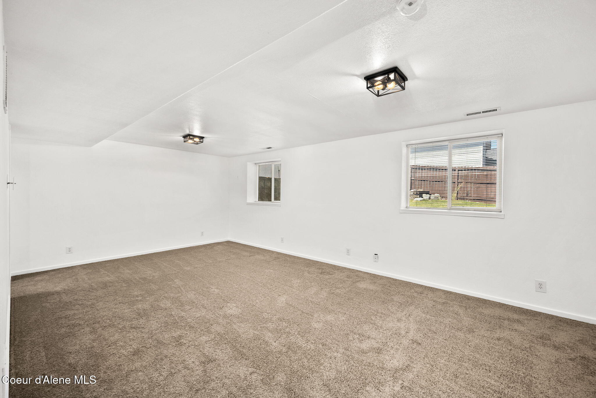 3795 Graphite Court Post Falls, ID 83854 - Photo 35 of 59 47-web-or-mls-DSC_2549