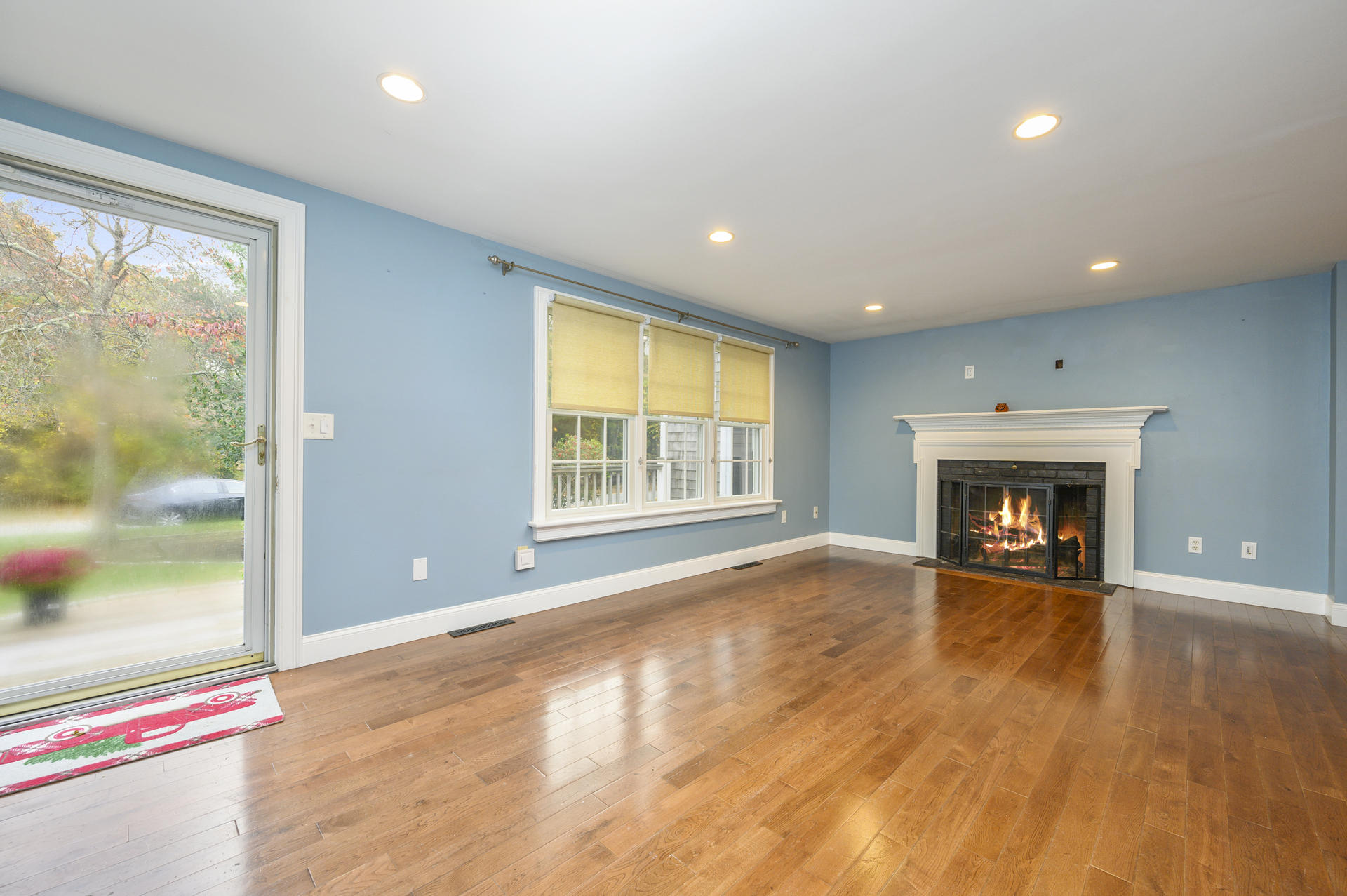 12 Old Fields Road Sandwich, MA 02563 - Photo 4 of 32 003-photo-living-room-7723220