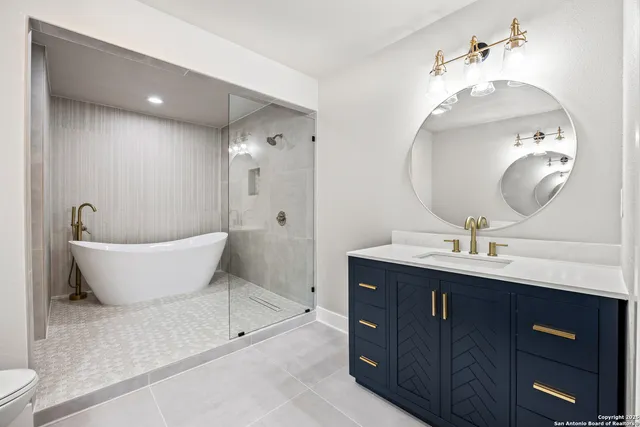 $535,000 | 225 Arvin Drive, Terrell Hills, TX 78209