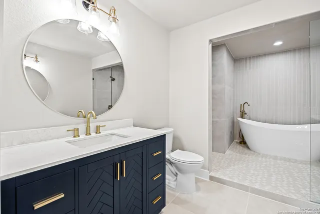 $535,000 | 225 Arvin Drive, Terrell Hills, TX 78209