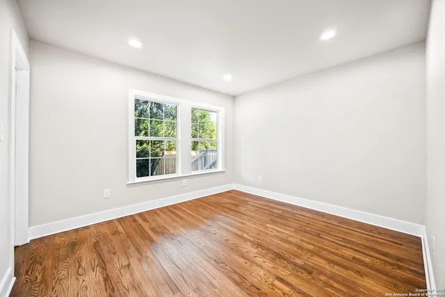 $535,000 | 225 Arvin Drive, Terrell Hills, TX 78209