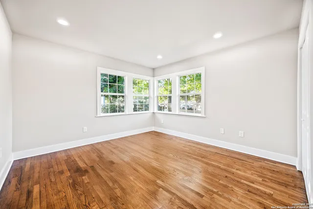 $535,000 | 225 Arvin Drive, Terrell Hills, TX 78209