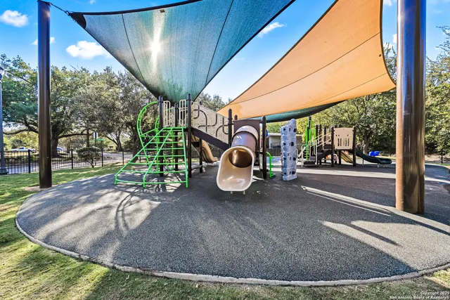 $535,000 | 225 Arvin Drive, Terrell Hills, TX 78209