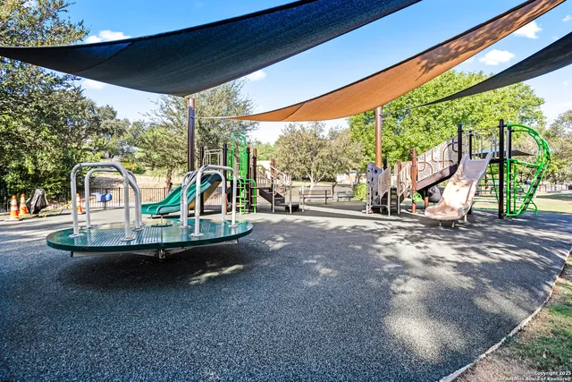 $535,000 | 225 Arvin Drive, Terrell Hills, TX 78209