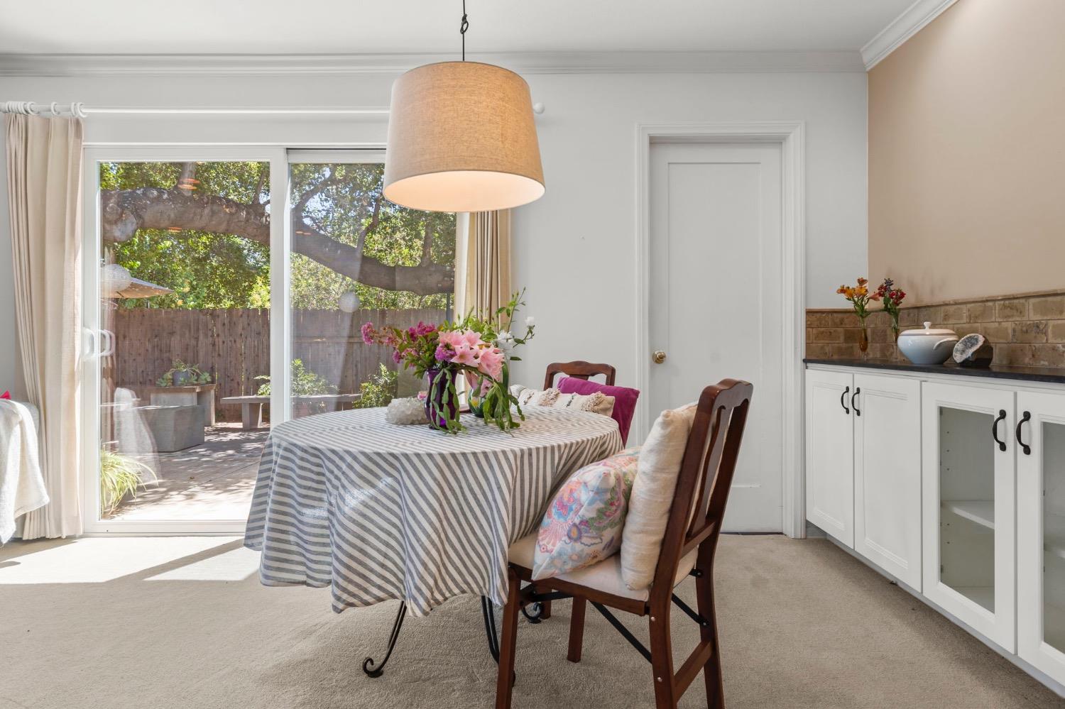 1314 Meadowbrook Road Ojai, CA 93023 - Photo 9 of 40 a dining room with furniture and window