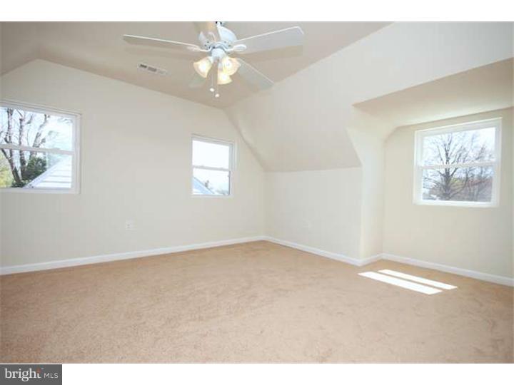 2735 Quaint Street Secane, PA 19018 - Photo 19 of 24 Bedroom - Main