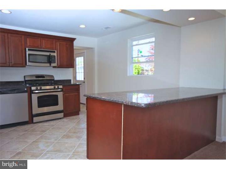 2735 Quaint Street Secane, PA 19018 - Photo 6 of 24 Kitchen