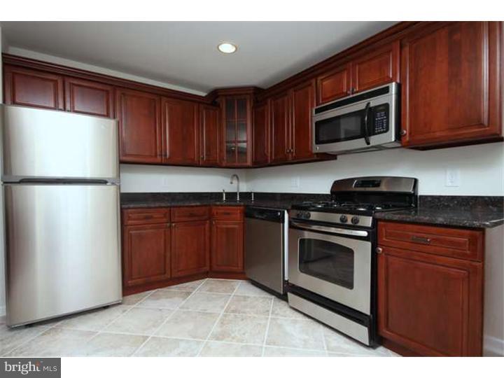 2735 Quaint Street Secane, PA 19018 - Photo 8 of 24 Kitchen