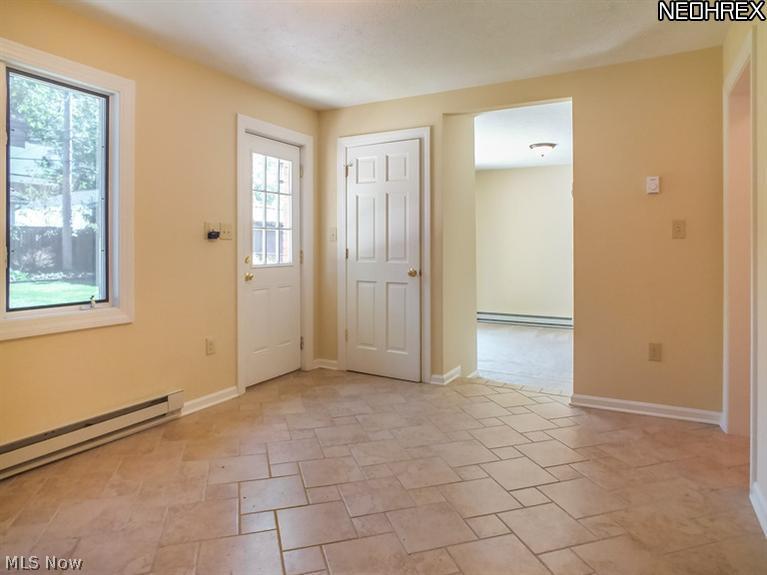 2451 Dysart Road Cleveland, OH 44118 - Photo 14 of 20
