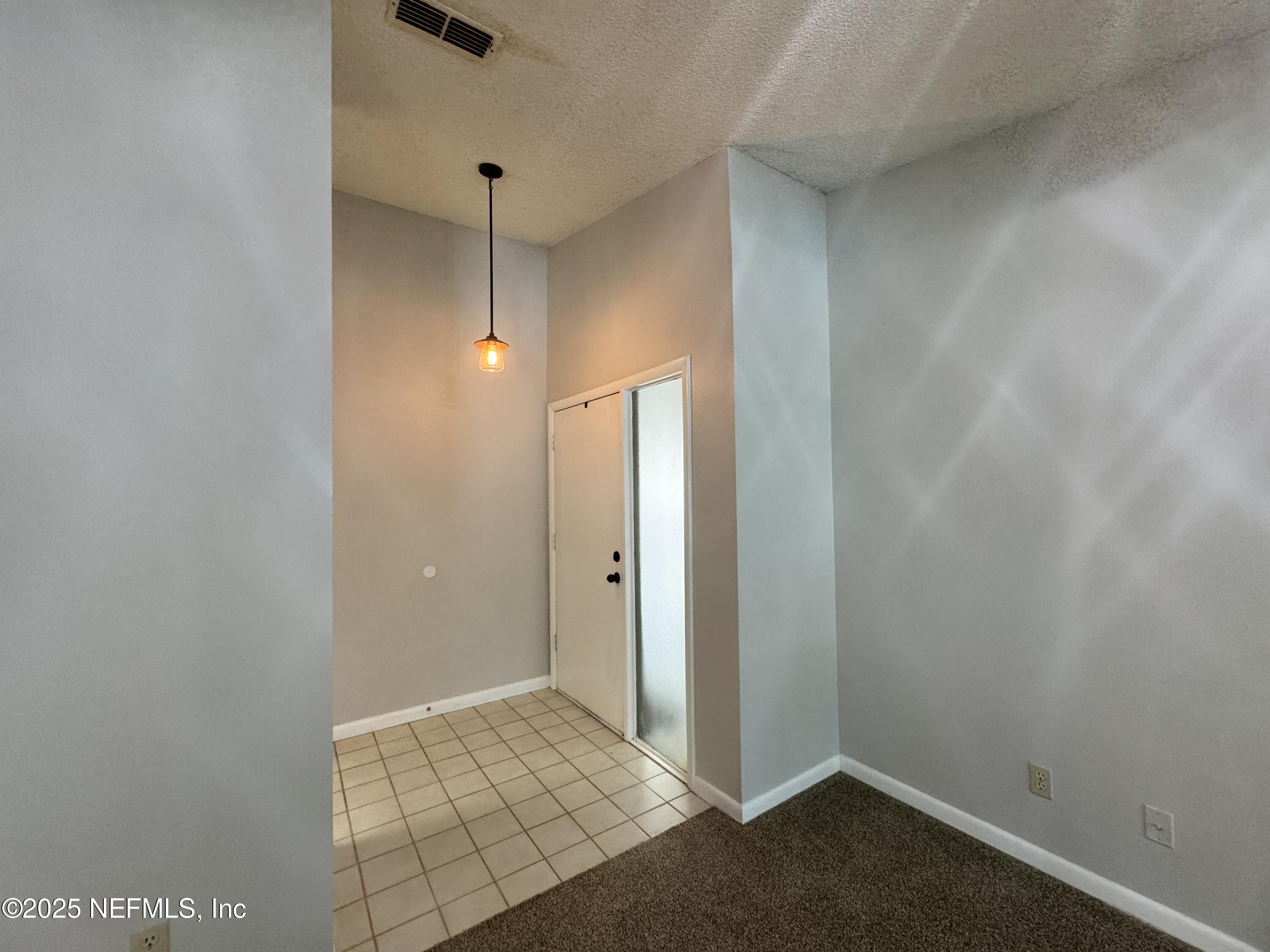 18 Navarra Court, Unit 18 St. Augustine, FL 32086 - Photo 4 of 27 IMG_4784