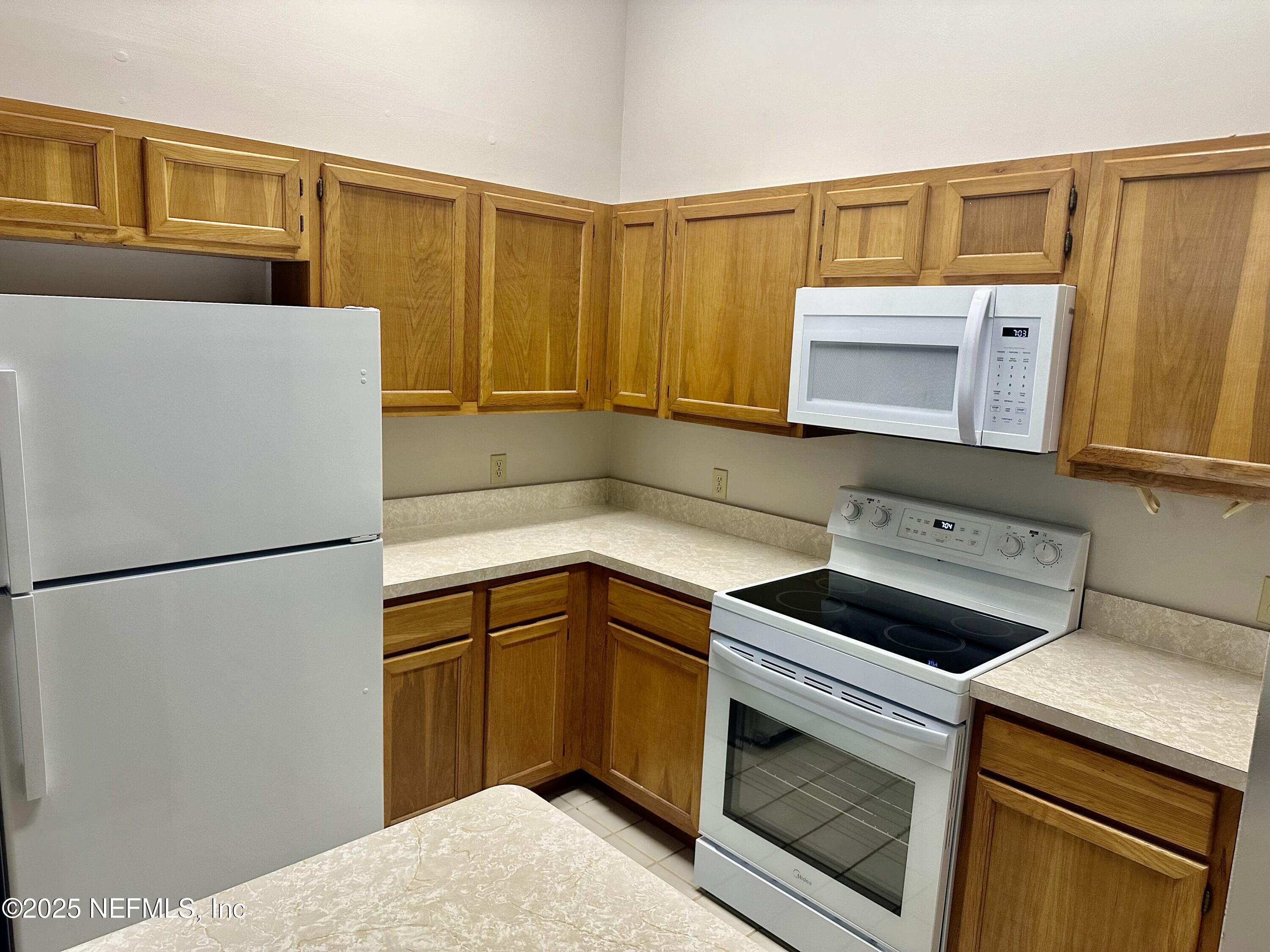 18 Navarra Court, Unit 18 St. Augustine, FL 32086 - Photo 7 of 27 IMG_5595