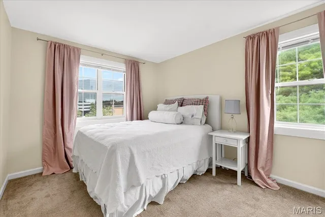 $144,900 | 1477 Bobolink Place, Brentwood, MO 63144