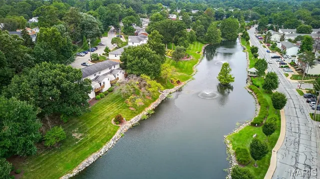 $144,900 | 1477 Bobolink Place, Brentwood, MO 63144