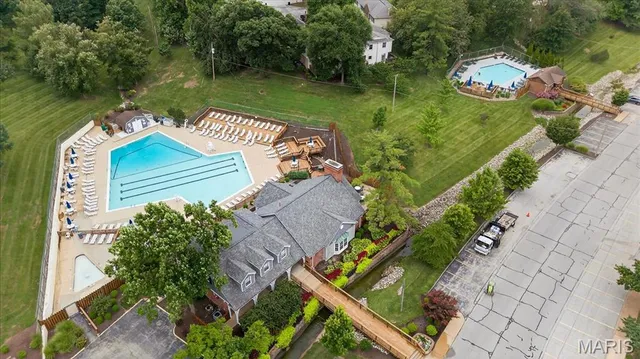 $144,900 | 1477 Bobolink Place, Brentwood, MO 63144