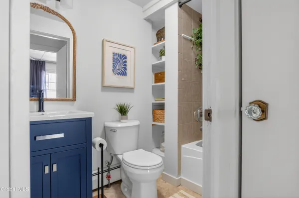 $2,200 | 5 Van Dorn Street, Unit A, Saratoga Springs, NY 12866