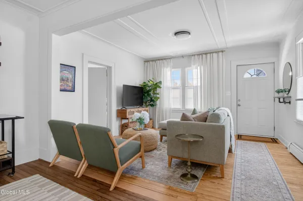 $2,200 | 5 Van Dorn Street, Unit A, Saratoga Springs, NY 12866