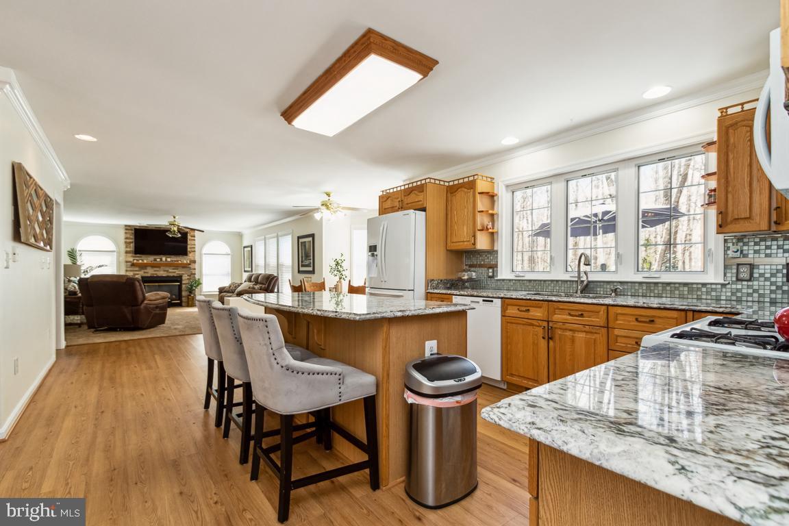 14036 Flagtree Place Manassas, VA 20112 - Photo 16 of 54