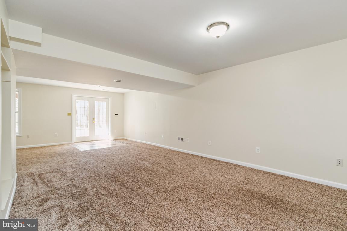 14036 Flagtree Place Manassas, VA 20112 - Photo 38 of 54