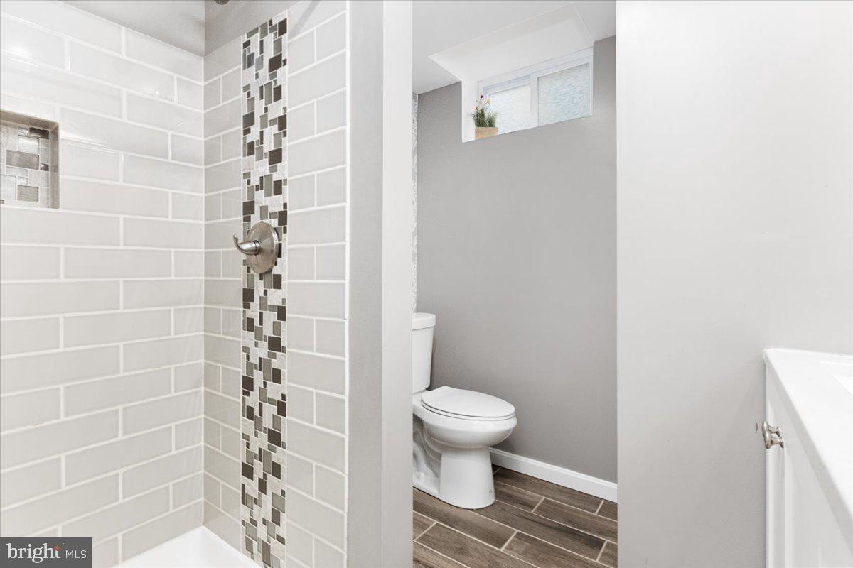 760 Windgate Drive Annapolis, MD 21409 - Photo 41 of 67 Lower full bathroom