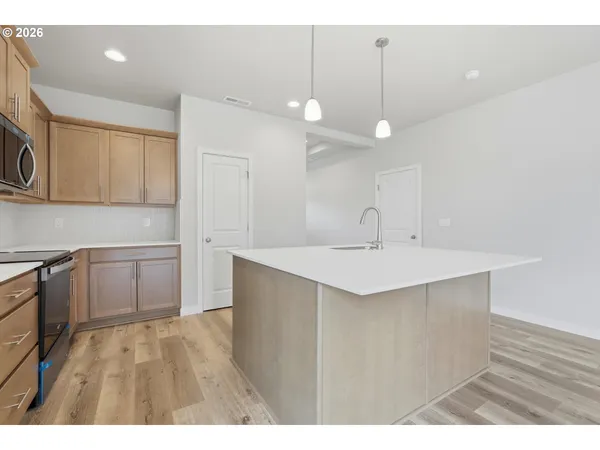 $509,900 | 630 East 4th Street, Yamhill, OR 97148