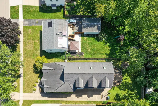 $750,000 | 1417 East Joyce Avenue, Palatine, IL 60074