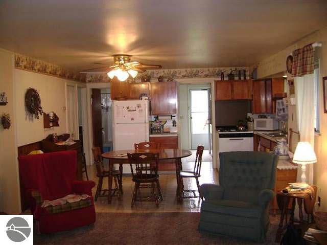 4427 East County Line Road Hale, MI 48739 - Photo 6 of 13 1756378-5.JPG