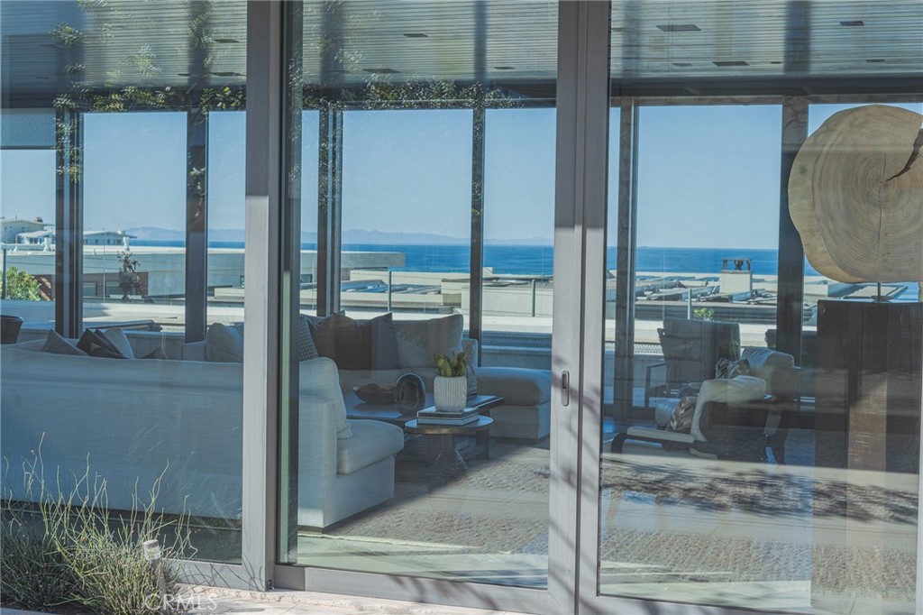 5 Pacific Ridge Place Dana Point, CA 92629 - Photo 11 of 67 OCEAN VIEWS FROM THE COURTYARD