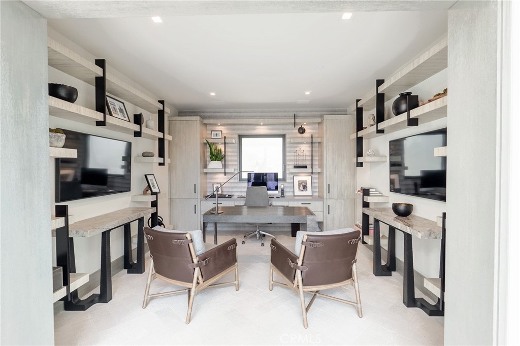 5 Pacific Ridge Place Dana Point, CA 92629 - Photo 36 of 67 WELL DESIGNED OFFICE ENJOYS VIEW TOO