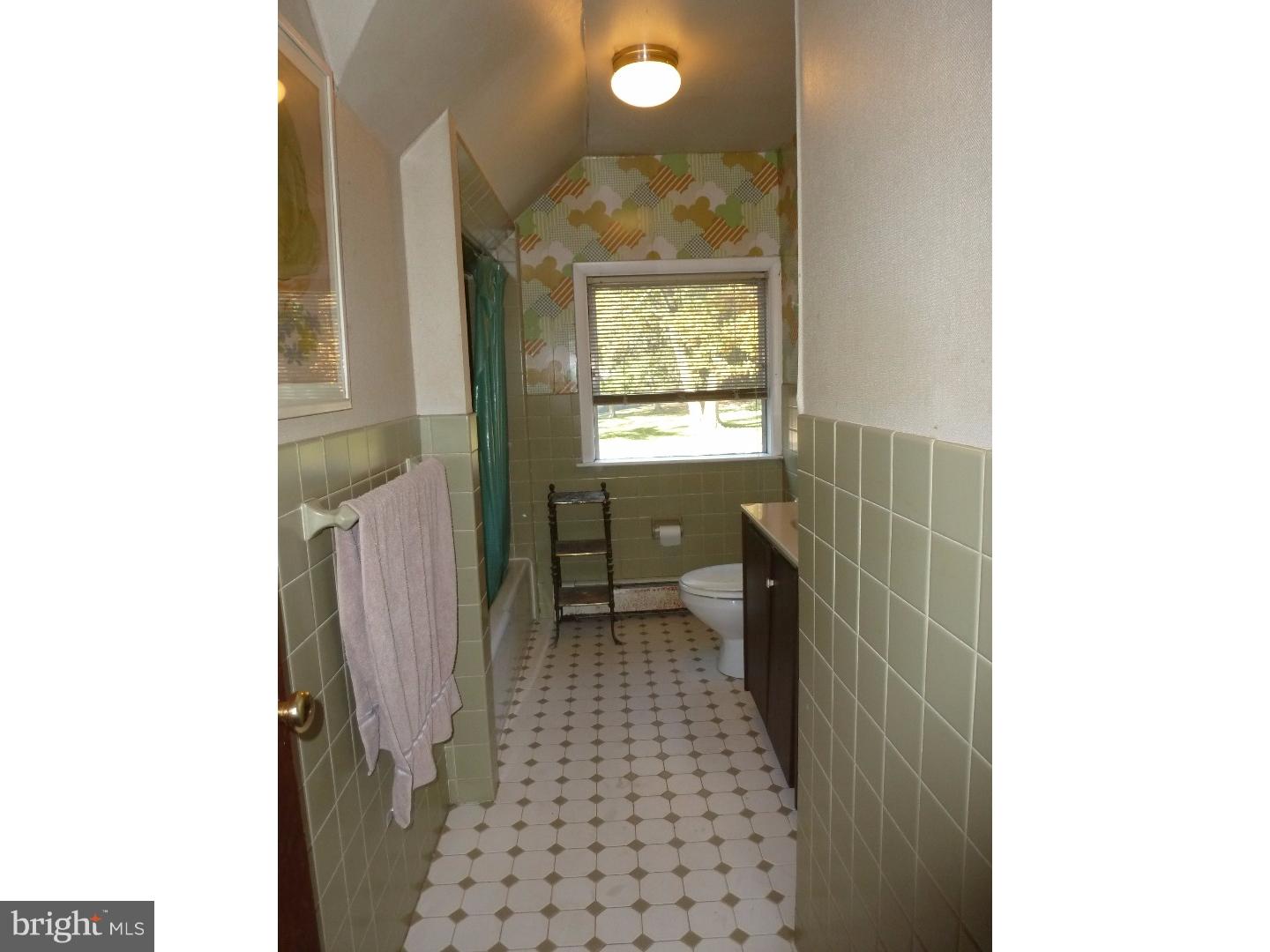 942 Crosswicks Road Rydal, PA 19046 - Photo 14 of 17 Bathroom