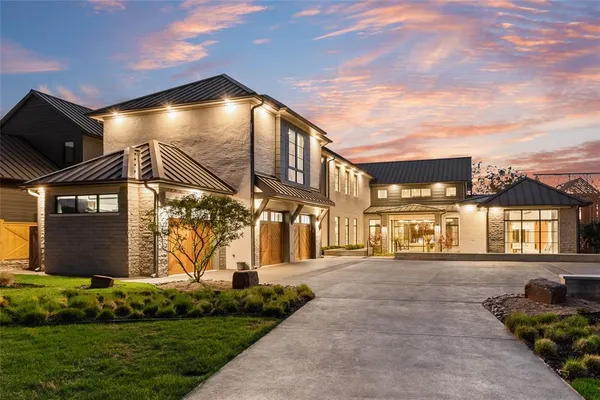 $5,275,000 | 12133 West Lighthouse Lane, Malakoff, TX 75148