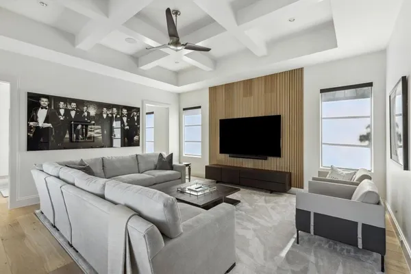 $5,275,000 | 12133 West Lighthouse Lane, Malakoff, TX 75148