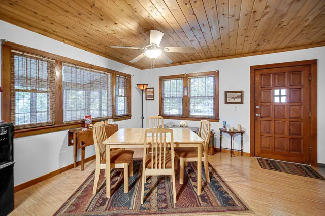 $315,000 | 314 Mastodon Drive, Ingleside, IL 60041