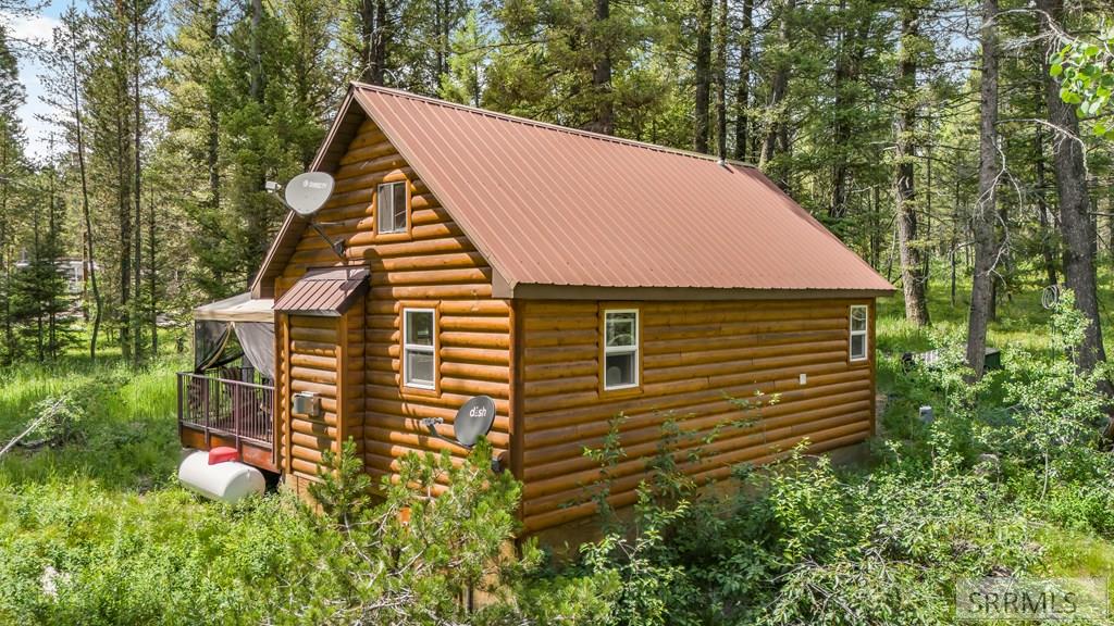 4132 Beaver Springs Road Island Park, ID 83429 - Photo 8 of 34