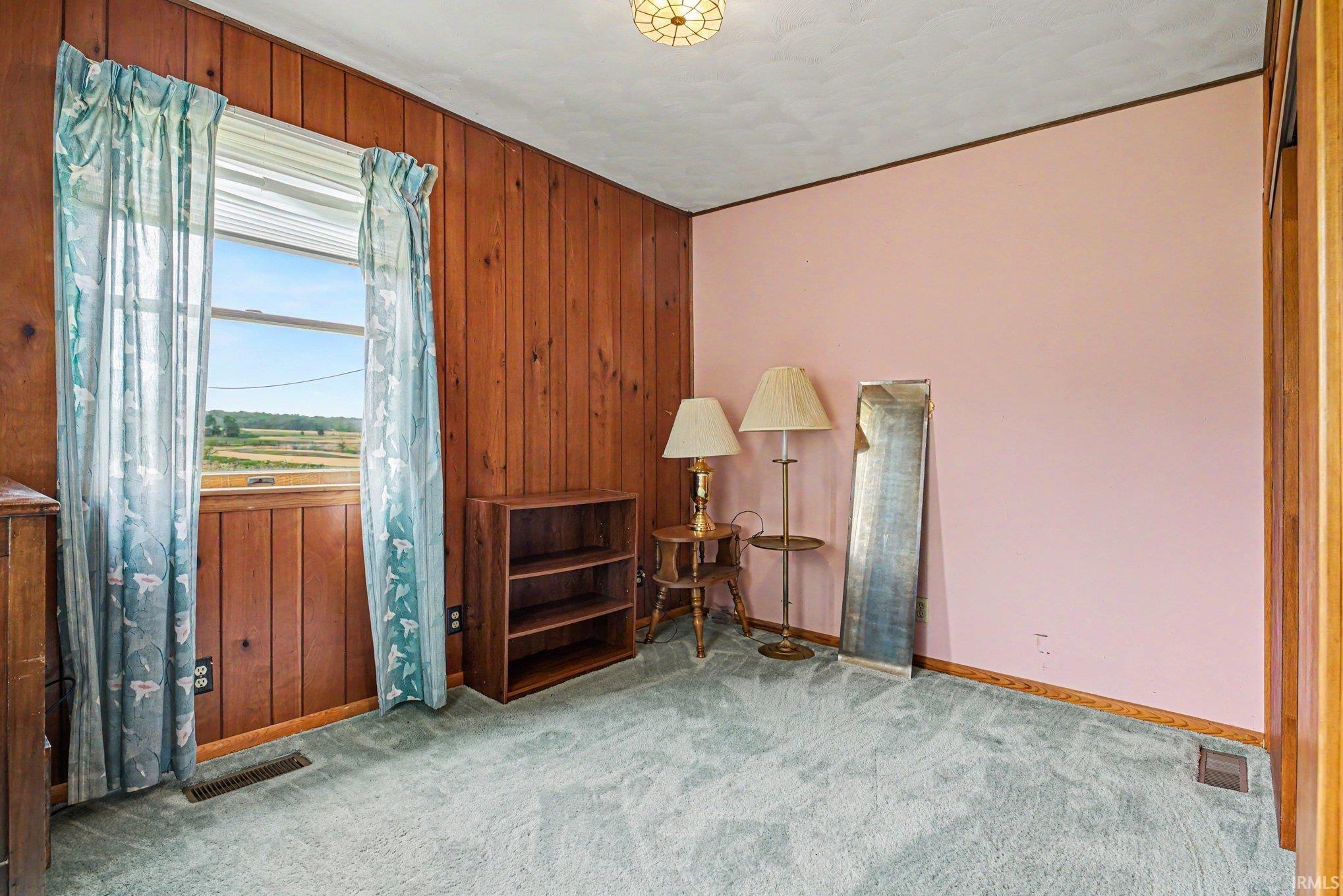 2824 Bashor Road Goshen, IN 46526 - Photo 8 of 27