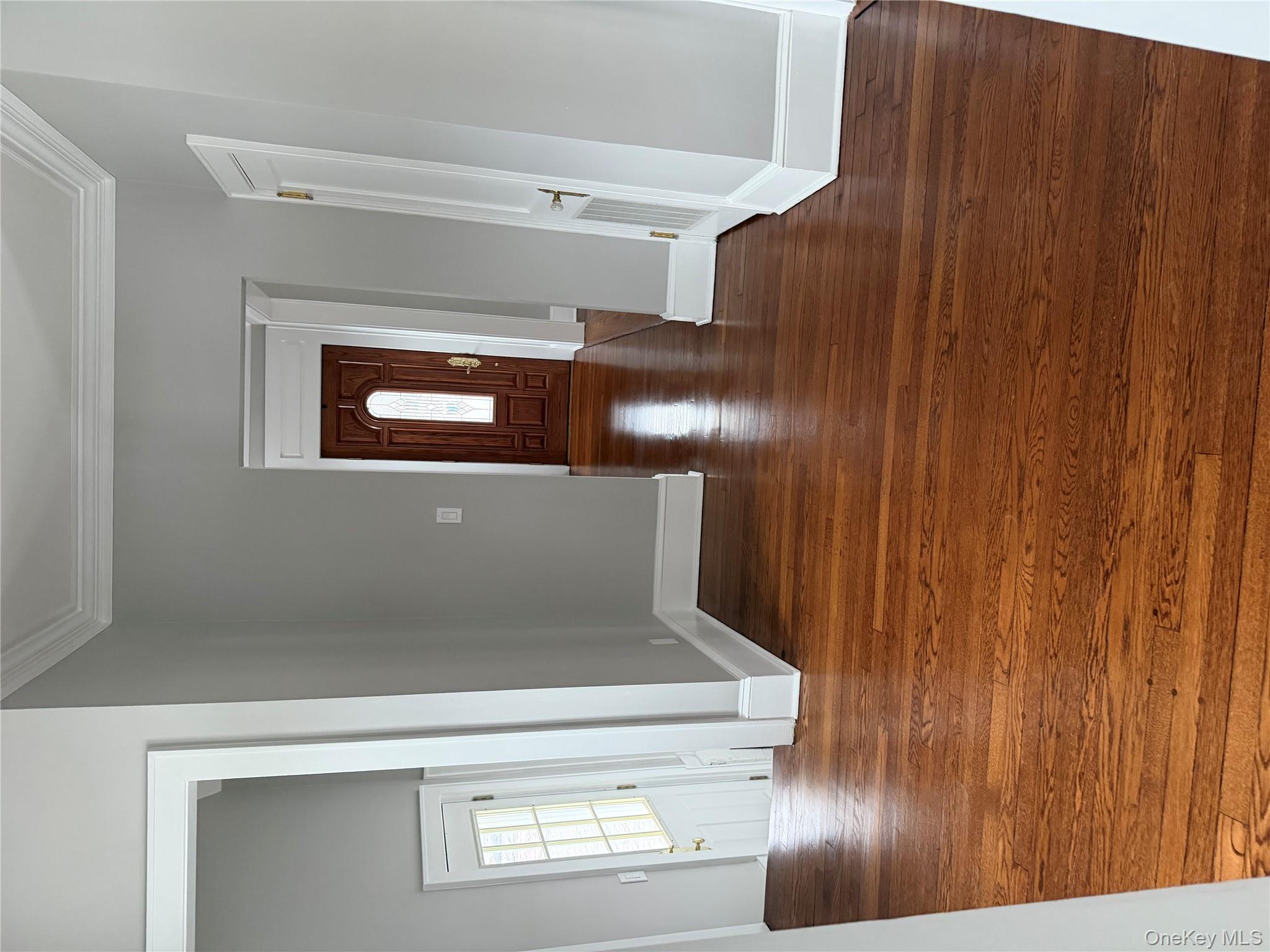 1230 Hopewell Avenue Fishkill, NY 12524 - Photo 5 of 16