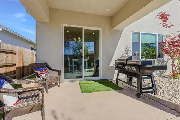 $725,000 | 1425 Wadsworth Circle, Roseville, CA 95747