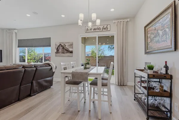$725,000 | 1425 Wadsworth Circle, Roseville, CA 95747