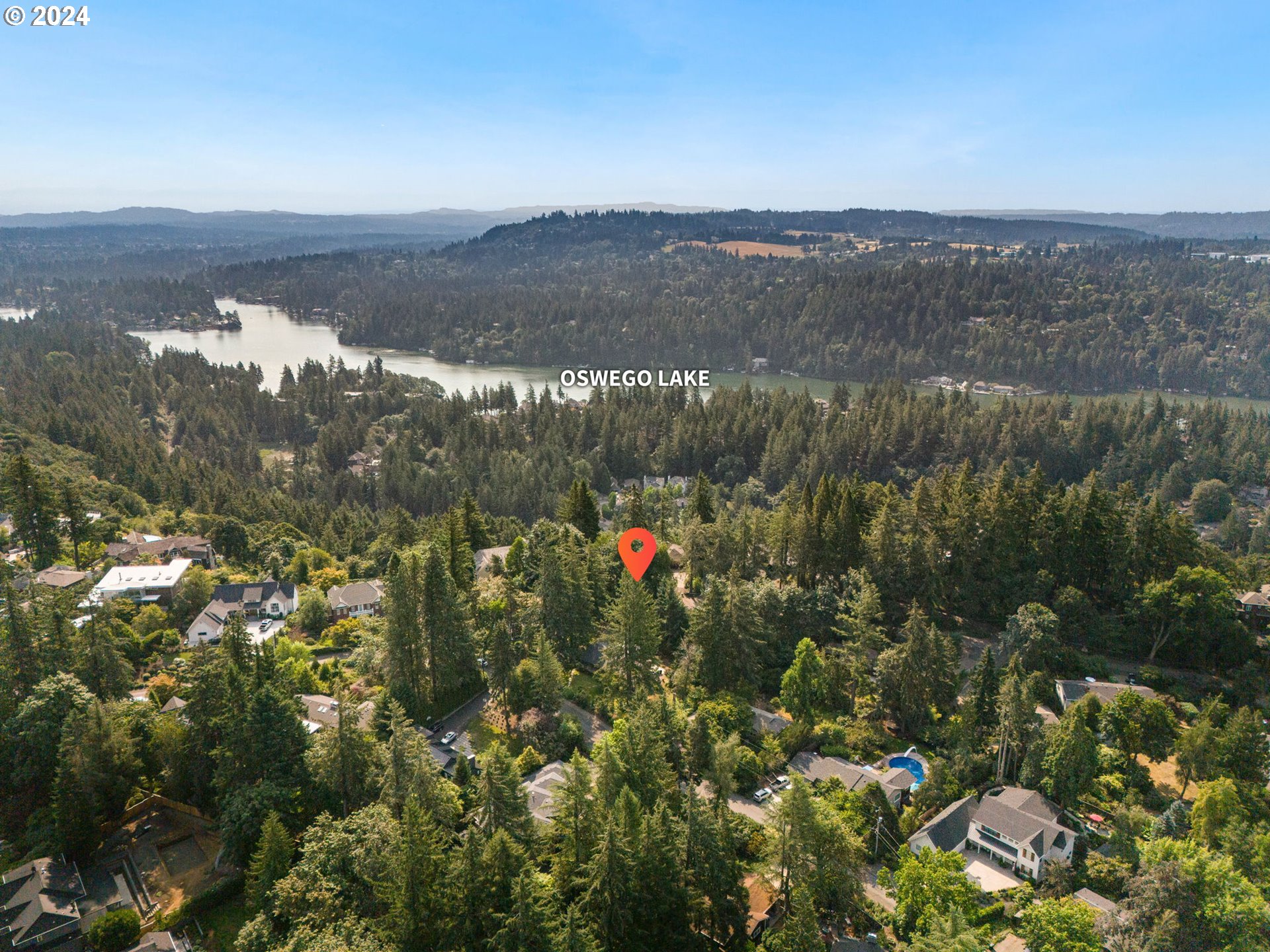 2217 Prestwick Road Lake Oswego, OR 97034 - Photo 5 of 10