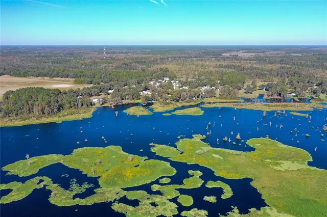 $2,850 | 19151 Southeast 135th Court, Dunnellon, FL 34431