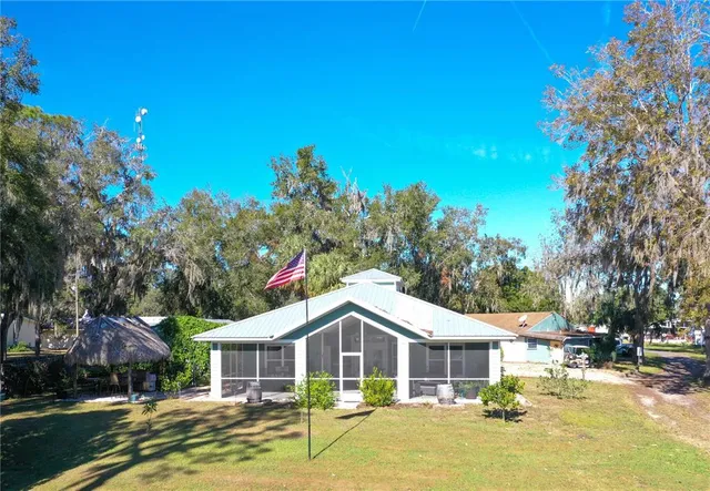 $2,850 | 19151 Southeast 135th Court, Dunnellon, FL 34431