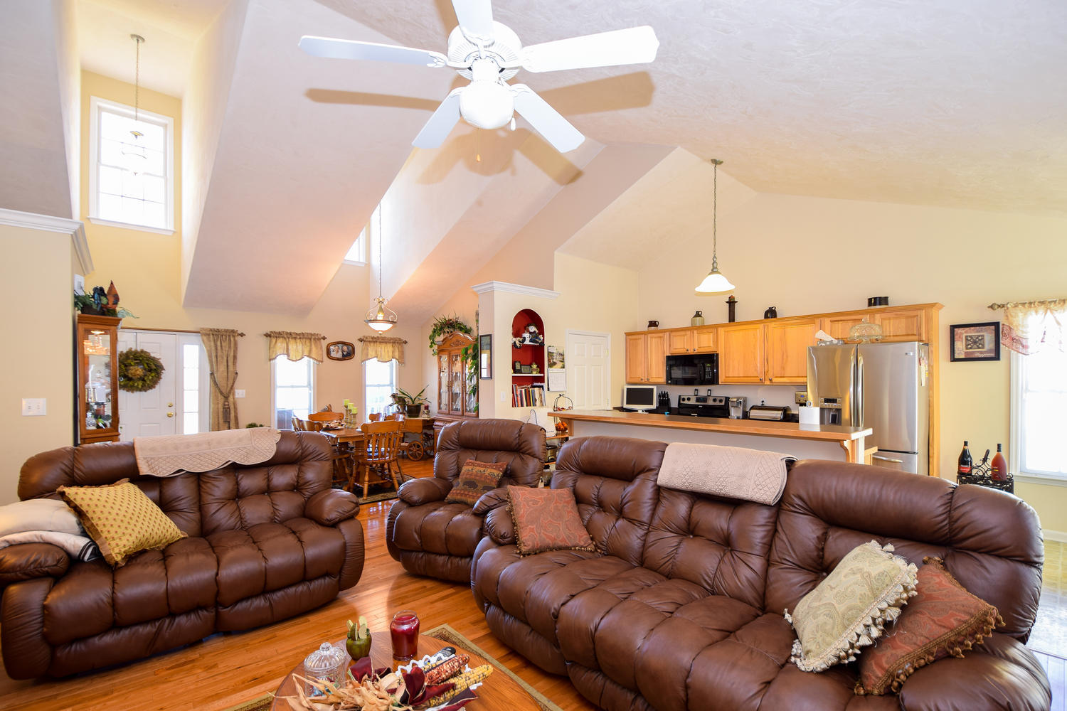 1484 Virginia Ridge Drive Hardy, VA 24101 - Photo 11 of 33 1484 Virginia Ridge Dr Hardy-large-011-1