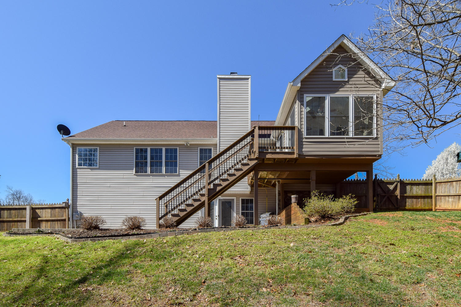 1484 Virginia Ridge Drive Hardy, VA 24101 - Photo 29 of 33 1484 Virginia Ridge Dr Hardy-large-029-2