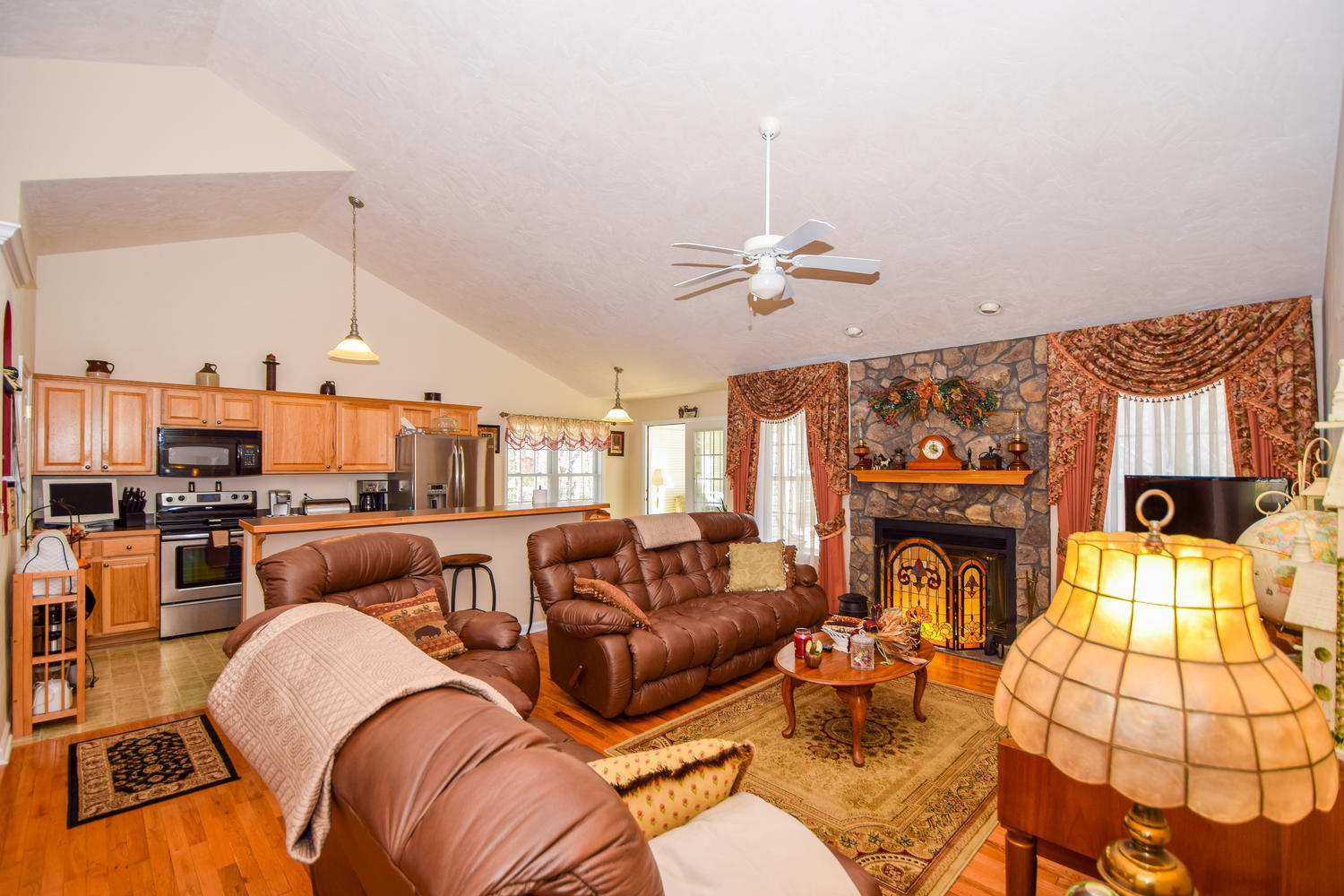 1484 Virginia Ridge Drive Hardy, VA 24101 - Photo 10 of 33 1484 Virginia Ridge Dr Hardy-large-010-6
