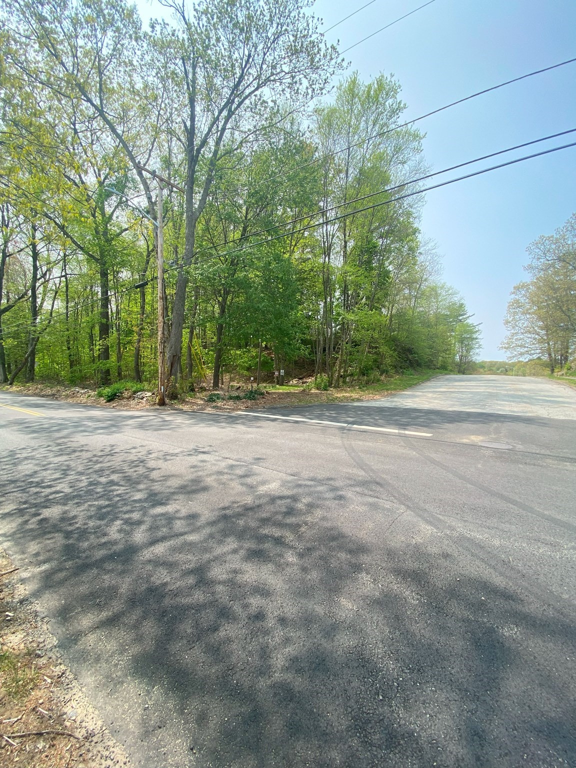 1 R Camelot Circle Dudley, MA 01571 - Photo 2 of 8 Gallery Image 2