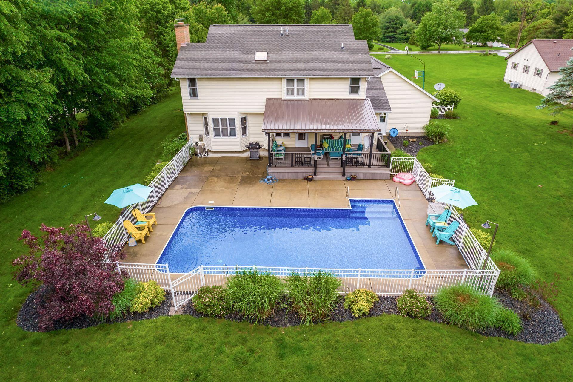 1861 Ginder Road Northwest Lancaster, OH 43130 - Photo 41 of 53 Rear Drone