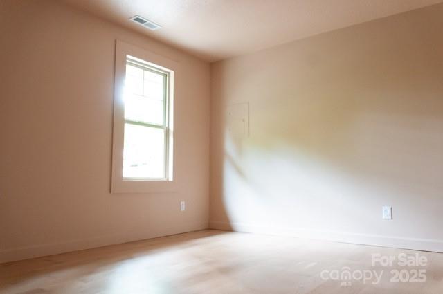 21 West Rash Road Asheville, NC 28806 - Photo 11 of 25 Gallery Image 11