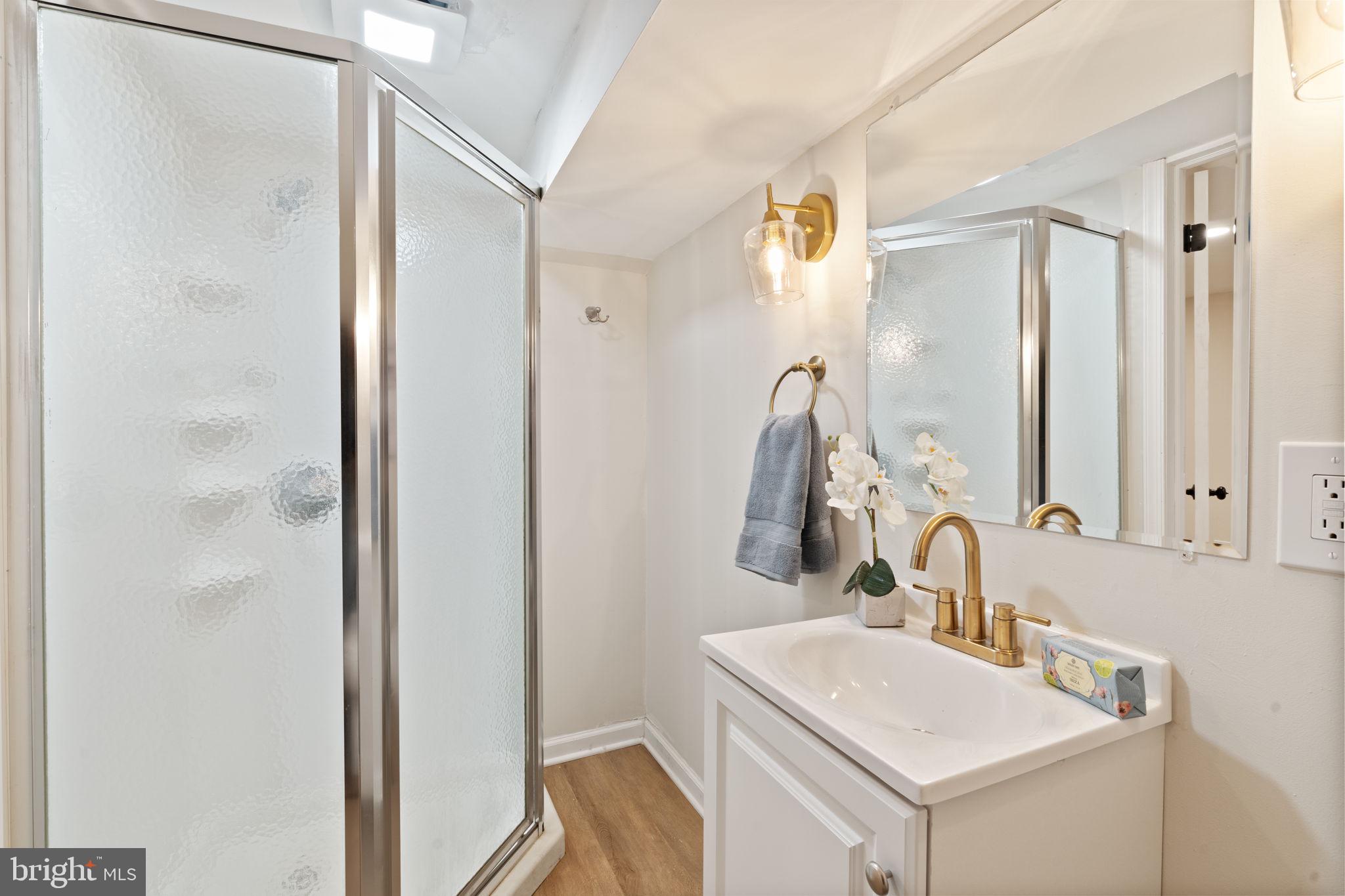 201 Cambridge Road Clifton Heights, PA 19018 - Photo 23 of 30 Full Bath - Basement