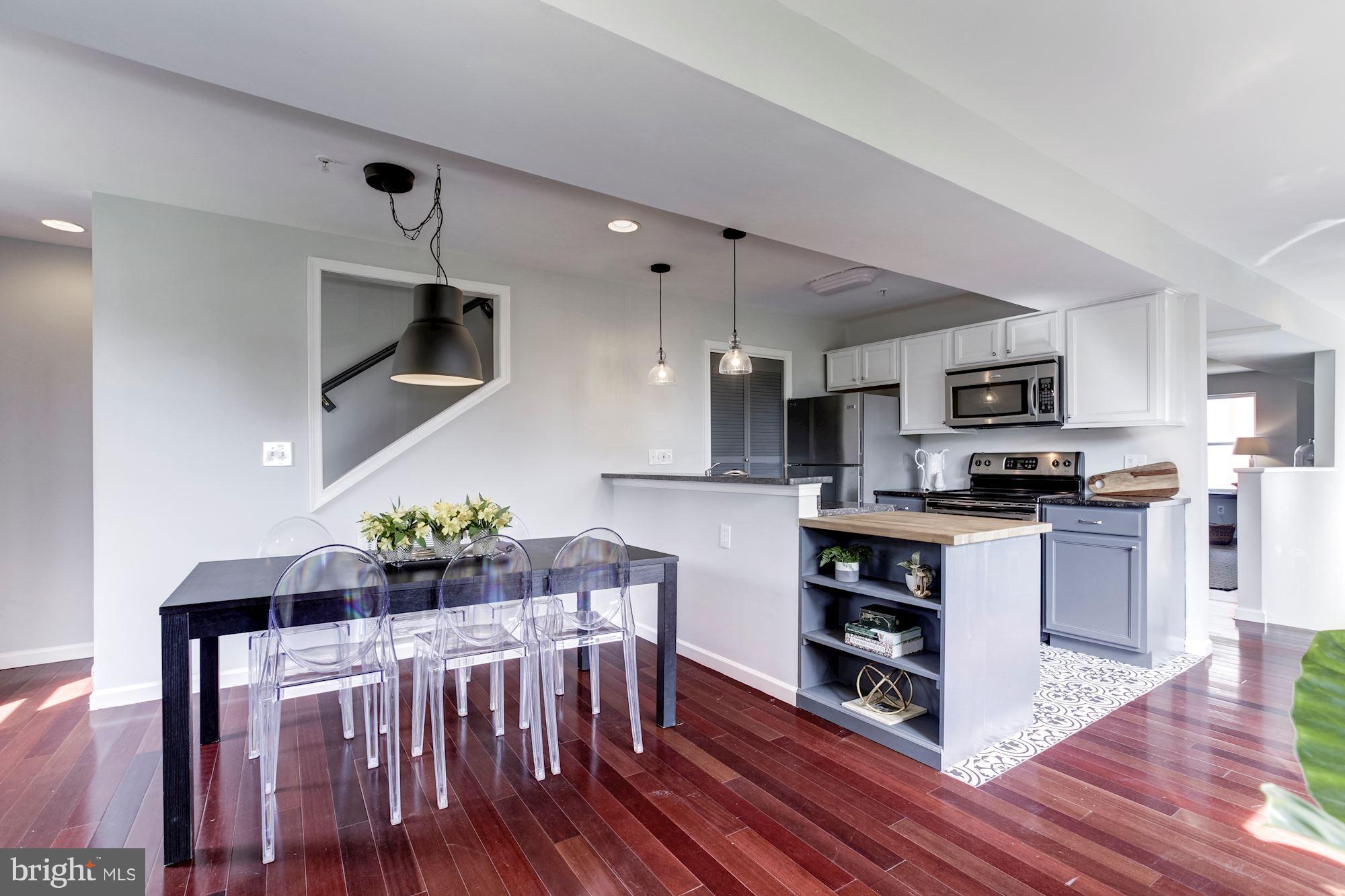 1377 K Street Southeast, Unit 2 Washington, DC 20003 - Photo 10 of 26 Lovely space to live and to entertain!