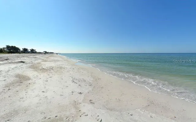 $605,000 | 1801 Gulf Drive North, Unit 176, Bradenton Beach, FL 34217