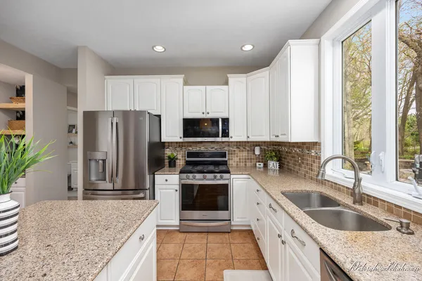 $469,900 | 6495 Los Altos Drive Northeast, Rockford, MI 49341